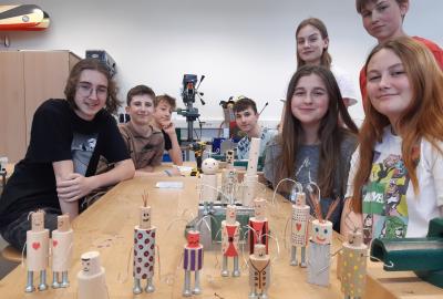 40.	Robůtci Voltíci