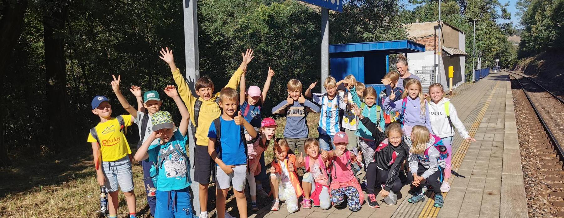 Jízda vlakem z Dolních Břežan–Jarov