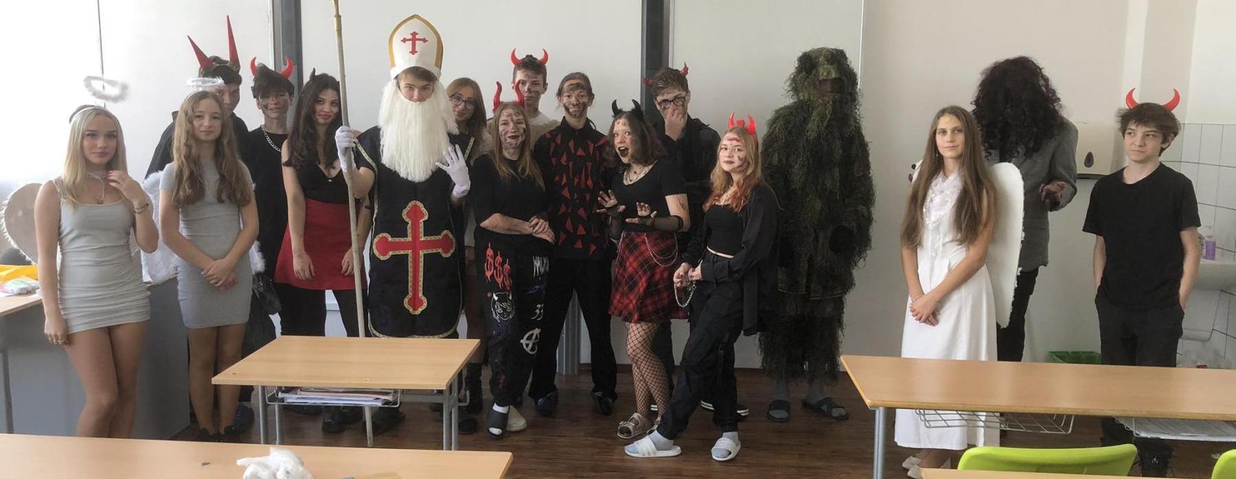 Mikuláš s 9. A