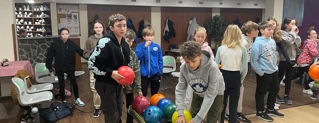 Bowling ve Vestci - slavíme pololetní vysvědčení.