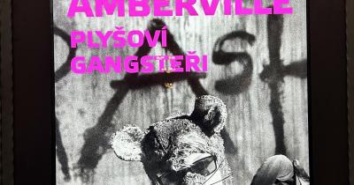 Divadlo v Dlouhé - Amberville, plyšoví gangsteři