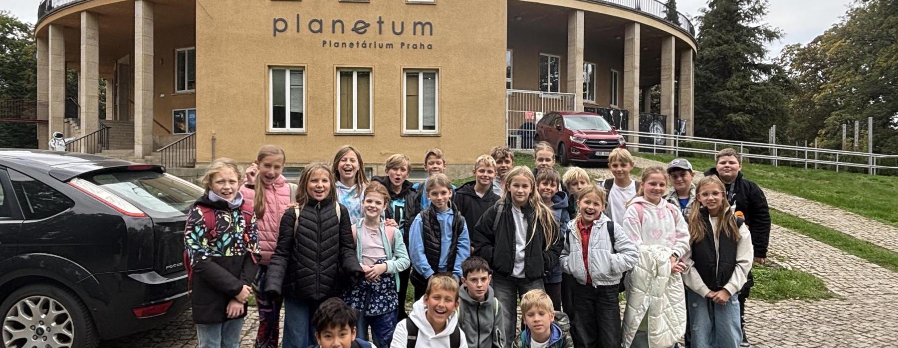 Maroldovo panoráma a Planetárium Praha (5.B)