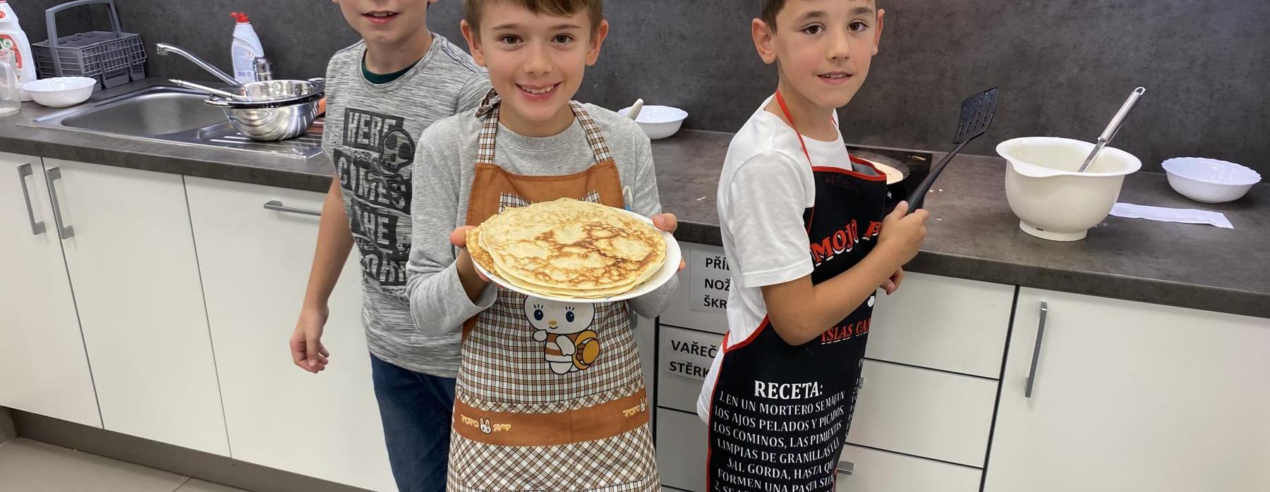 Programujeme, vaříme a vyrábíme - čtvrteční odpoledka je letos nej (4.C)