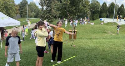 Uzamčení prázdninové brány s Poctou