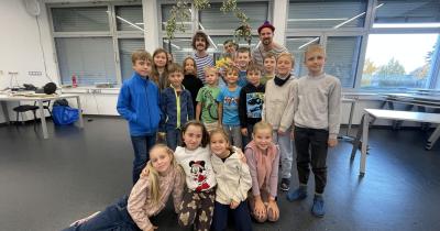 Zahrada plná fantazie ožila v našem školním sále (3.C)