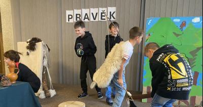 Cesta do pravěku (4.B)