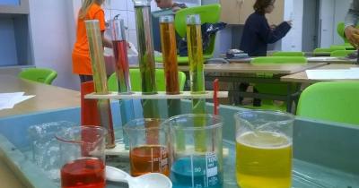 Gratulujeme k 1. místu v okresním kole Chemické olympiády