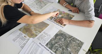 Tvorba ideální trasy nové dálnice aneb jak propojit informaci z několika map do jedné (9. ročník)