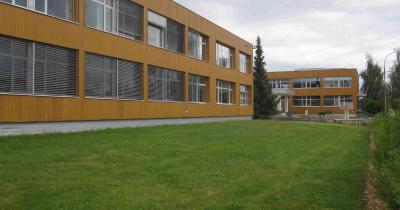 Nabídka mimoškolní činnosti budově naší ZŠ (školní rok 2015/2016)