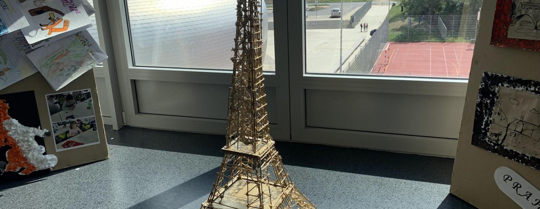 Eiffelova věž podle 2.C