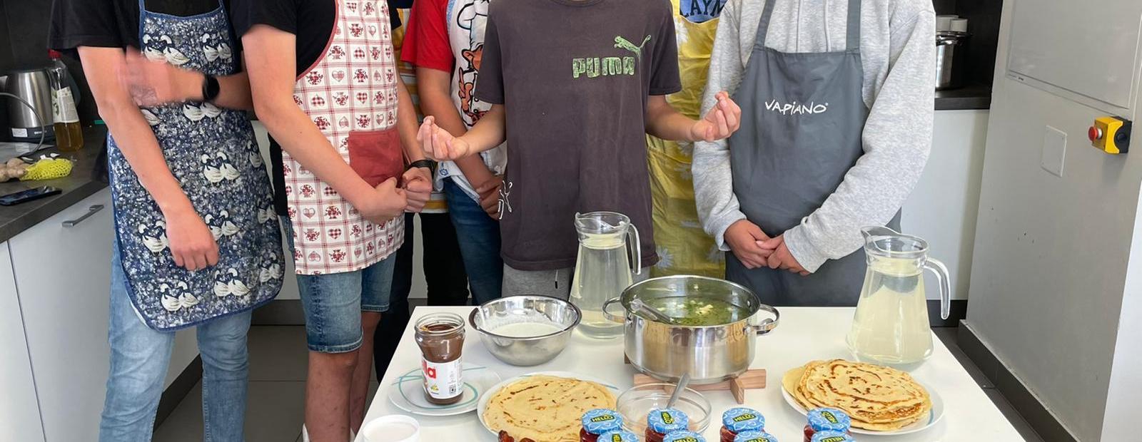 Vaříme, pečeme, smažíme ...  (8. D)